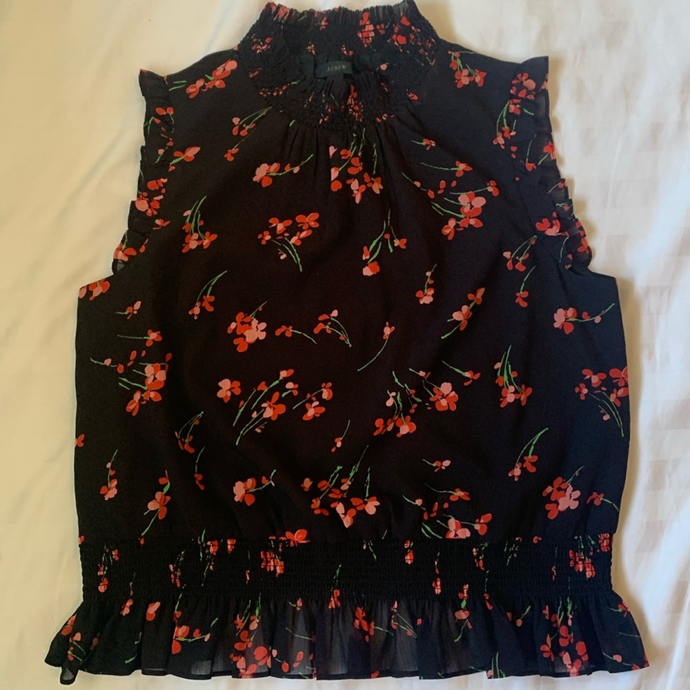 J Crew  black floral sleeveless ruffled neck, hem pop on top EUC